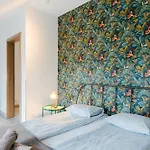 Apartment Sloneczny Chelm - W Gorach, Prywatna Sauna Jacuzzi Balia W Cenie, Spa, Grill, Stok Narciarski Myslenice, Sciezki Rowerowe, Rzeka Raba, Widok Na Tatry