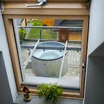 Sloneczny Chelm - W Gorach, Prywatna Sauna Jacuzzi Balia W Cenie, Spa, Grill, Stok Narciarski Myslenice, Sciezki Rowerowe, Rzeka Raba, Widok Na Tatry