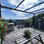 Sloneczny Chelm - W Gorach, Prywatna Sauna Jacuzzi Balia W Cenie, Spa, Grill, Stok Narciarski Myslenice, Sciezki Rowerowe, Rzeka Raba, Widok Na Tatry