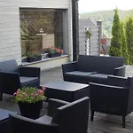Sloneczny Chelm - W Gorach, Prywatna Sauna Jacuzzi Balia W Cenie, Spa, Grill, Stok Narciarski Myslenice, Sciezki Rowerowe, Rzeka Raba, Widok Na Tatry Lägenhet Myślenice