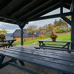 Apartment Sloneczny Chelm - W Gorach, Prywatna Sauna Jacuzzi Balia W Cenie, Spa, Grill, Stok Narciarski Myslenice, Sciezki Rowerowe, Rzeka Raba, Widok Na Tatry *