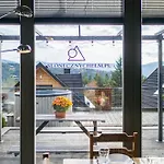 Lägenhet Sloneczny Chelm - W Gorach, Prywatna Sauna Jacuzzi Balia W Cenie, Spa, Grill, Stok Narciarski Myslenice, Sciezki Rowerowe, Rzeka Raba, Widok Na Tatry