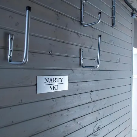 Apartment Sloneczny Chelm - Apartamenty W Gorach, Prywatna Sauna Jacuzzi Balia W Cenie, Spa, Grill, Stok Narciarski Myslenice, Sciezki Rowerowe, Rzeka Raba, Widok Na Tatry Myslenice