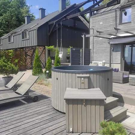 Sloneczny Chelm - Apartamenty W Gorach, Prywatna Sauna Jacuzzi Balia W Cenie, Spa, Grill, Stok Narciarski Myslenice, Sciezki Rowerowe, Rzeka Raba, Widok Na Tatry Apartment