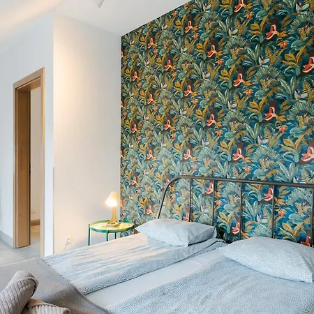 Апартаменты Sloneczny Chelm - W Gorach, Prywatna Sauna Jacuzzi Balia W Cenie, Spa, Grill, Stok Narciarski Myslenice, Sciezki Rowerowe, Rzeka Raba, Widok Na Tatry