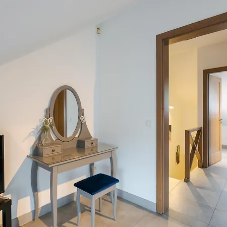 Sloneczny Chelm - W Gorach, Prywatna Sauna Jacuzzi Balia W Cenie, Spa, Grill, Stok Narciarski Myslenice, Sciezki Rowerowe, Rzeka Raba, Widok Na Tatry * Myślenice