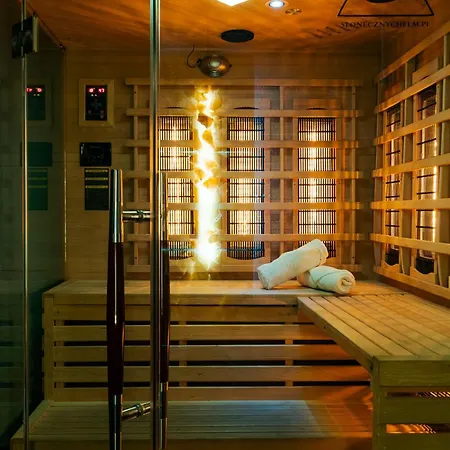 Sloneczny Chelm - W Gorach, Prywatna Sauna Jacuzzi Balia W Cenie, Spa, Grill, Stok Narciarski Myslenice, Sciezki Rowerowe, Rzeka Raba, Widok Na Tatry Myślenice