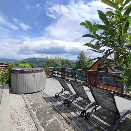 Sloneczny Chelm - W Gorach, Prywatna Sauna Jacuzzi Balia W Cenie, Spa, Grill, Stok Narciarski Myslenice, Sciezki Rowerowe, Rzeka Raba, Widok Na Tatry Апартаменты *