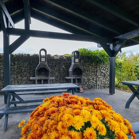 Апартаменты Sloneczny Chelm - W Gorach, Prywatna Sauna Jacuzzi Balia W Cenie, Spa, Grill, Stok Narciarski Myslenice, Sciezki Rowerowe, Rzeka Raba, Widok Na Tatry *