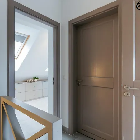 Апартаменты Sloneczny Chelm - W Gorach, Prywatna Sauna Jacuzzi Balia W Cenie, Spa, Grill, Stok Narciarski Myslenice, Sciezki Rowerowe, Rzeka Raba, Widok Na Tatry