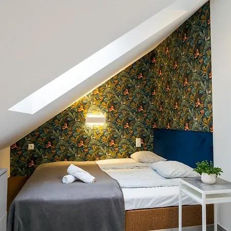 Lejlighed Sloneczny Chelm - W Gorach, Prywatna Sauna Jacuzzi Balia W Cenie, Spa, Grill, Stok Narciarski Myslenice, Sciezki Rowerowe, Rzeka Raba, Widok Na Tatry *